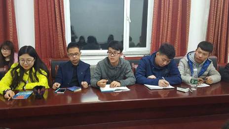 C:\DOCUME~1\ADMINI~1\LOCALS~1\Temp\360zip$Temp\360$3\员工干部培训会顺利结束 (3).jpg